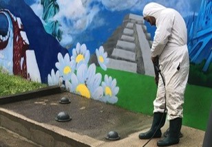 nettoyage haute presssion extérieur et enlèvement des graffitis